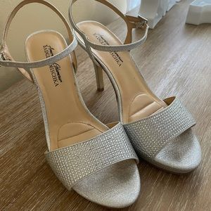Bradley Mischka Heels